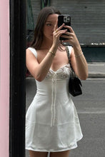 Load image into Gallery viewer, Chic A Line Sweetheart White Short Homecoming Dress with Lace