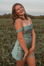 Load image into Gallery viewer, Chic Sheath Off the Shoulder Orange Satin Homecoming Dress with Ruched