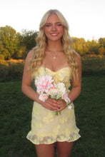 Load image into Gallery viewer, Cute Sheath Sweetheart Light Yellow Short Homecoming Dress with Bowknot