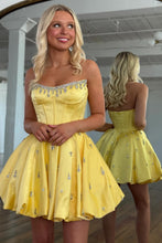Load image into Gallery viewer, Cute A Line Strapless Yellow Corset Homecoming Dress with Beading