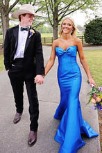 Load image into Gallery viewer, Cute Red Mermaid Strapless Long Satin Prom Dress with Slit and Bowknot
