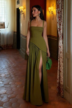 Load image into Gallery viewer, Elegant Mermaid Square Neck Green Long Prom Dress with Ruffles