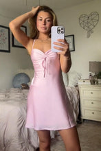 Load image into Gallery viewer, Elegant Pink Satin Strapless Homecoming Dress with Bow Front Mini Dress
