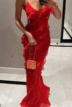 Load image into Gallery viewer, Elegant Sheath Spaghetti Straps Black Long Prom Dress with Ruffles