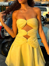 Load image into Gallery viewer, Fashionable A Line Sweetheart Yellow Short Homecoming Dress with Keyhole