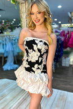 Load image into Gallery viewer, Fashionable Bodycon Strapless Black/Fuchsia Short Homecoming Dress with Embroidery Beading