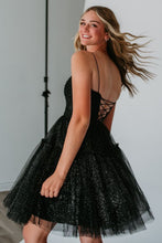 Load image into Gallery viewer, Glitter Black A-Line Spaghetti Straps Lace Up Short Tulle Homecoming Dress