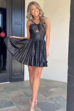 Load image into Gallery viewer, Gold A-Line Halter Neck Short Metallic Homecoming Dress