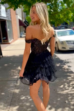 Load image into Gallery viewer, Gorgeous A-Line Light Blue Short Tiered Homecoming Dress With Appliques