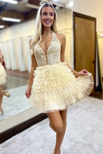 Load image into Gallery viewer, Gorgeous Light Blue A-Line Halter Neck Short Tulle Homecoming Dress with Appliques