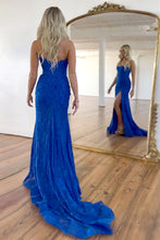 Load image into Gallery viewer, Gorgeous Mermaid Strapless Sweep Train Lace Prom Dress With Slit
