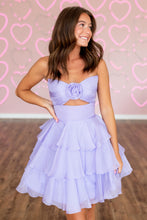 Load image into Gallery viewer, Gorgeous A Line Sweetheart Lilac Short Homecoming Dress with Ruffles Keyhole