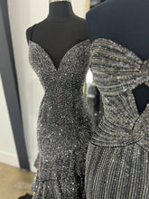 Load image into Gallery viewer, Gorgeous Royal Blue A-Line Off The Shoulder Long Beaded Prom Dress