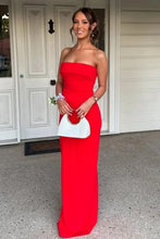 Load image into Gallery viewer, Simple Sheath Strapless Red Long Prom Dress with Ruched