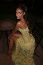 Load image into Gallery viewer, Fashionable Mermaid Sweetheart Yellow Corset Prom Dress with Lace Beading
