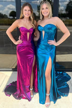 Load image into Gallery viewer, Mermaid Sweetheart Metallic Long Sweep Train Prom Dress with Slit