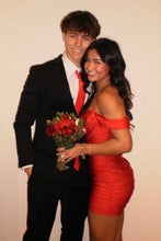 Load image into Gallery viewer, Trendy Sheath Off the Shoulder Red Short Homecoming Dress with Ruched