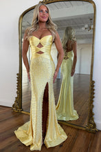 Load image into Gallery viewer, Gorgeous Mermaid Cutout Bodice Lace Up Prom Dress with Pearls and Beading