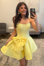 Load image into Gallery viewer, Pretty A Line Strapless Champagne Corset Homecoming Dress with Pearls Bowknot