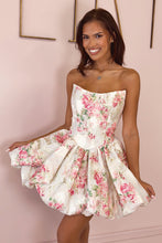 Load image into Gallery viewer, Pretty A Line Strapless Light Pink Flower Printed Short Homecoming Dress