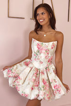 Load image into Gallery viewer, Pretty A Line Strapless Light Pink Flower Printed Short Homecoming Dress