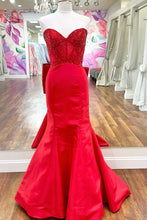 Load image into Gallery viewer, Pretty Mermaid Sweetheart Red Long Prom Dress with Appliques Bowknot