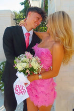 Load image into Gallery viewer, Cute Sheath Strapless Pink Short Homecoming Dress with Appliques