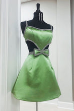 Load image into Gallery viewer, Pretty A-Line Spaghetti Straps Short Homecoming Dress With Bowknot and Beading