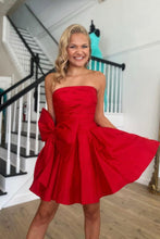 Load image into Gallery viewer, Red A Line Strapless Short Satin Homecoming Dress With Bow-knot