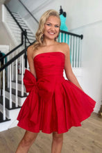 Load image into Gallery viewer, Red A Line Strapless Short Satin Homecoming Dress With Bow-knot