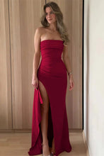 Load image into Gallery viewer, Stunning Sheath Strapless Pink Long Prom Dress with Split Front