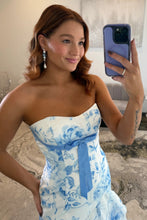 Load image into Gallery viewer, Charming Mermaid Strapless Blue Floral Printed Long Prom Dress with Layered Ruffle