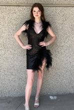 Load image into Gallery viewer, Sexy Black V-Neck Short Glitter Homecoming Dress With Feather