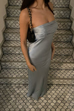 Load image into Gallery viewer, Simple Sheath Strapless Grey Satin Long Prom Dress with Ruched