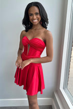 Load image into Gallery viewer, Simple A-Line Sweetheart Zipper Back Short Satin Homecoming Dress