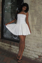 Load image into Gallery viewer, Simple White Spaghetti Straps A-Line Homecoming Dress with Structured Bodice