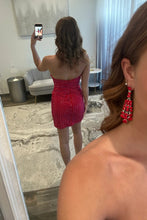 Load image into Gallery viewer, Glitter Black Bodycon Straps Short Tight Beaded Homecoming Dress