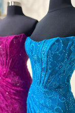 Load image into Gallery viewer, Romantic Lavender Mermaid Strapless Long Lace Prom Dress With Slit