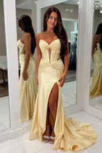 Load image into Gallery viewer, Stunning Mermaid Sweetheart Dark Green Corset Prom Dress with Beading