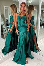 Load image into Gallery viewer, Stunning Mermaid Sweetheart Dark Green Corset Prom Dress with Beading