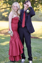 Load image into Gallery viewer, Stunning Sheath Strapless Burgundy Long Prom Dress with Ruffles