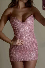 Load image into Gallery viewer, Stunning Sheath Spaghetti Straps Gold Sequins Short Homecoming Dress