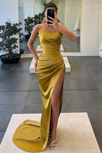 Load image into Gallery viewer, Stylish Mermaid Strapless Long Pleated Satin Prom Dress with Slit