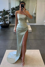 Load image into Gallery viewer, Stylish Mermaid Strapless Long Pleated Satin Prom Dress with Slit