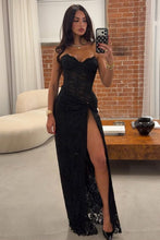 Load image into Gallery viewer, Stylish Mermaid Sweetheart Black Lace Long Party Dress with Split Front