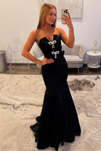 Load image into Gallery viewer, Stylish Mermaid Sweetheart Hot Pink Long Prom Dress with Bowknot