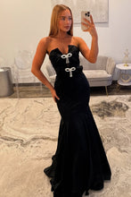 Load image into Gallery viewer, Stylish Mermaid Sweetheart Hot Pink Long Prom Dress with Bowknot