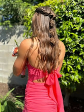 Load image into Gallery viewer, Stylish Sheath Strapless Royal Blue Short Homecoming Dress with Ruffles