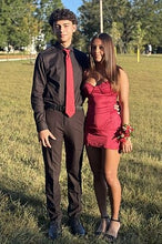 Load image into Gallery viewer, Stylish Sheath Sweetheart Dark Red Short Homecoming Dress