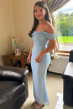 Load image into Gallery viewer, Trendy Sheath Off the Shoulder Red Tea Length Party Dress with Ruched